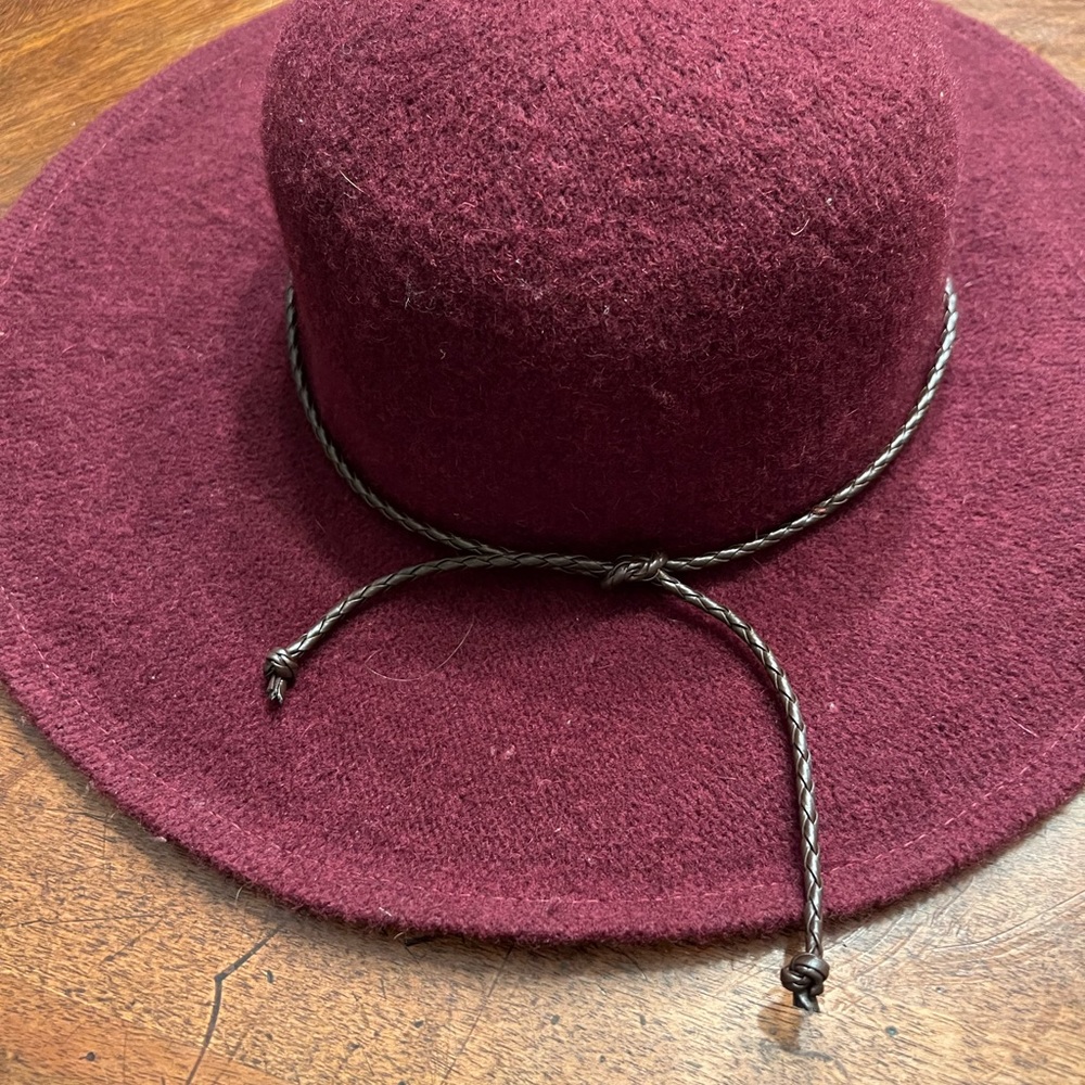 NWT Maroon wool San Diego Hat